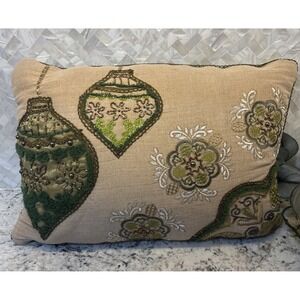 Pier 1 Imports Beaded Embroidered Ornaments Snowflakes Throw Pillow Christmas‎